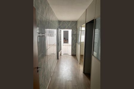 Casa para alugar com 150m², 3 quartos e 1 vaga Casa para alugar com 150m², 3 quartos e 1 vagaCorredor