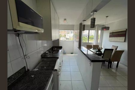 Cozinha de apartamento para alugar com 2 quartos, 65m² em Buritis, Belo Horizonte