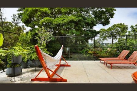 Casa à venda com 767m², 3 quartos e 4 vagas Casa à venda com 767m², 3 quartos e 4 vagasFoto 13