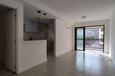 Apartamento para alugar com 60m², 2 quartos e 1 vaga Apartamento para alugar com 60m², 2 quartos e 1 vagaSala