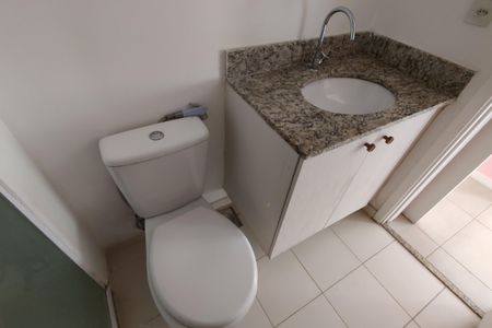 Apartamento para alugar com 60m², 2 quartos e 1 vaga Apartamento para alugar com 60m², 2 quartos e 1 vagaBanheiro da Suíte