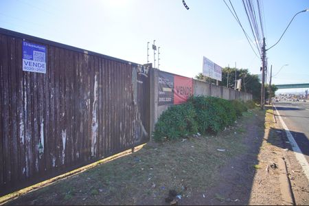 Casa à venda com 120m², 1 quarto e 5 vagasFachada 2