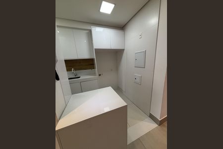 Apartamento à venda com 77m², 2 quartos e 1 vagaBanheiro