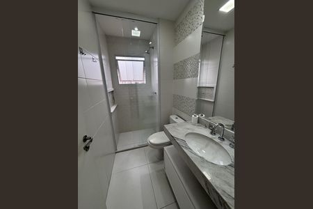 Banheiro  de apartamento à venda com 2 quartos, 77m² em Centro, São Bernardo do Campo