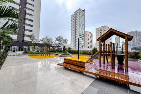 Apartamento para alugar com 165m², 3 quartos e 3 vagas Apartamento para alugar com 165m², 3 quartos e 3 vagasÁrea comum - Playground