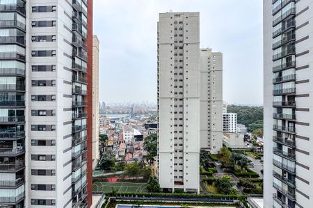 Apartamento para alugar com 165m², 3 quartos e 3 vagas Apartamento para alugar com 165m², 3 quartos e 3 vagasVista da Suíte
