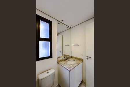 Apartamento para alugar com 165m², 3 quartos e 3 vagas Apartamento para alugar com 165m², 3 quartos e 3 vagasBanheiro da Suíte 2