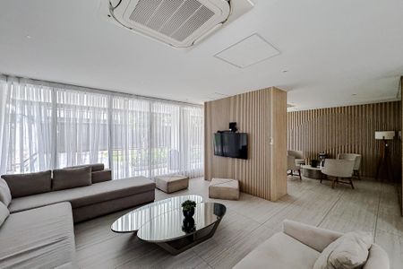 Apartamento para alugar com 165m², 3 quartos e 3 vagas Apartamento para alugar com 165m², 3 quartos e 3 vagasÁrea comum - Salão de festas