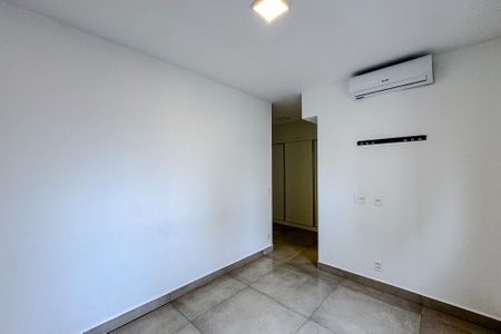 Apartamento para alugar com 165m², 3 quartos e 3 vagas Apartamento para alugar com 165m², 3 quartos e 3 vagasQuarto 1 - Suíte