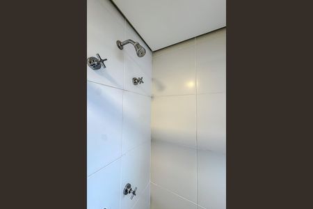 Apartamento para alugar com 165m², 3 quartos e 3 vagas Apartamento para alugar com 165m², 3 quartos e 3 vagasBanheiro da Suíte