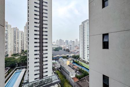 Apartamento para alugar com 165m², 3 quartos e 3 vagas Apartamento para alugar com 165m², 3 quartos e 3 vagasVista da Suíte 3