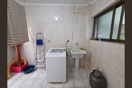 Apartamento para alugar com 130m², 2 quartos e 1 vaga Apartamento para alugar com 130m², 2 quartos e 1 vagaÁrea de Serviço