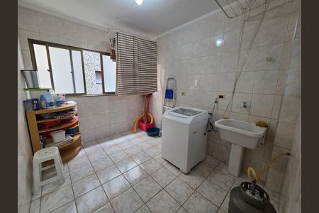 Apartamento para alugar com 130m², 2 quartos e 1 vaga Apartamento para alugar com 130m², 2 quartos e 1 vagaÁrea de Serviço