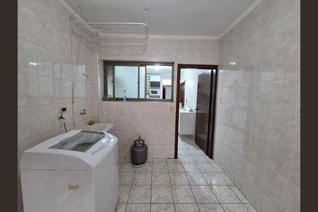 Apartamento para alugar com 130m², 2 quartos e 1 vaga Apartamento para alugar com 130m², 2 quartos e 1 vagaÁrea de Serviço