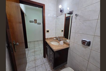 Apartamento para alugar com 130m², 2 quartos e 1 vaga Apartamento para alugar com 130m², 2 quartos e 1 vagaBanheiro