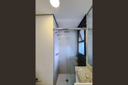 Apartamento para alugar com 125m², 2 quartos e 2 vagas Apartamento para alugar com 125m², 2 quartos e 2 vagasBanheiro da Suíte