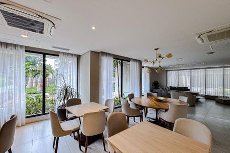 Apartamento para alugar com 125m², 2 quartos e 2 vagas Apartamento para alugar com 125m², 2 quartos e 2 vagasÁrea comum - Salão de festas