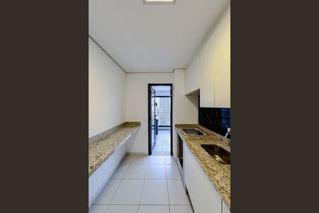 Apartamento para alugar com 125m², 2 quartos e 2 vagas Apartamento para alugar com 125m², 2 quartos e 2 vagasCozinha