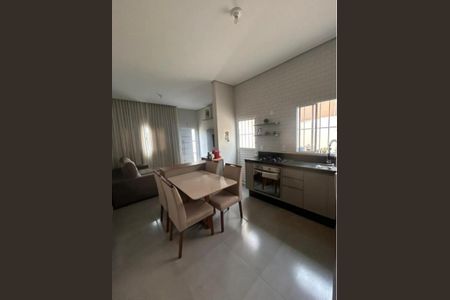 Cozinha de casa para alugar com 3 quartos, 150m² em Jardim Sao Judas Tadeu, Campinas