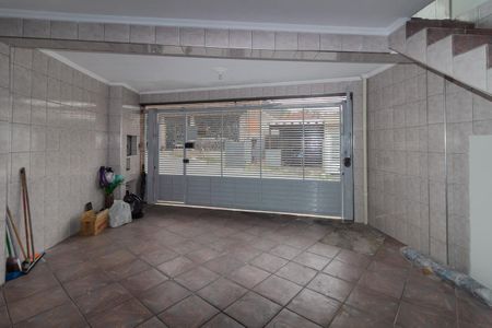 Casa à venda com 160m², 4 quartos e 2 vagas Casa à venda com 160m², 4 quartos e 2 vagasGaragem