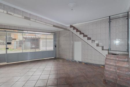 Casa à venda com 160m², 4 quartos e 2 vagas Casa à venda com 160m², 4 quartos e 2 vagasGaragem