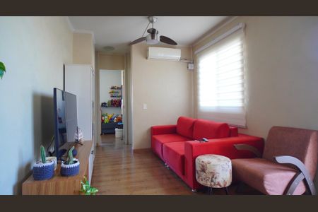 Sala  de apartamento à venda com 2 quartos, 52m² em Humaitá, Porto Alegre