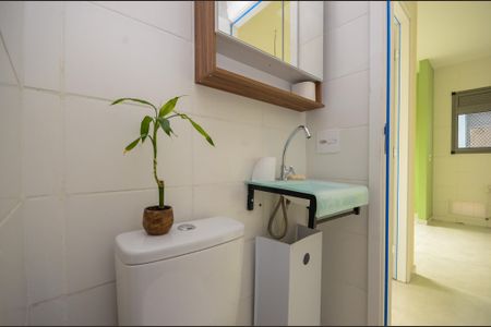 Studio para alugar com 30m², 1 quarto e sem vaga Studio para alugar com 30m², 1 quarto e sem vagaBanheiro