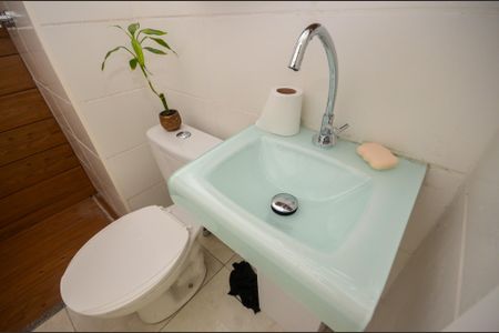 Studio para alugar com 30m², 1 quarto e sem vaga Studio para alugar com 30m², 1 quarto e sem vagaBanheiro