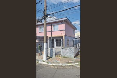 Casa para alugar com 100m², 2 quartos e 2 vagas