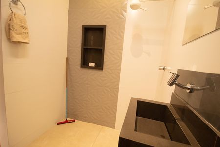 Apartamento à venda com 100m², 3 quartos e sem vaga Apartamento à venda com 100m², 3 quartos e sem vagaBanheiro Social