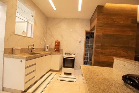 Apartamento à venda com 100m², 3 quartos e sem vaga Apartamento à venda com 100m², 3 quartos e sem vagaCozinha