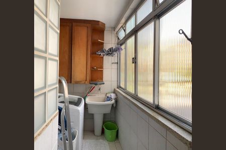 Apartamento à venda com 132m², 2 quartos e 2 vagasÁrea de Serviço