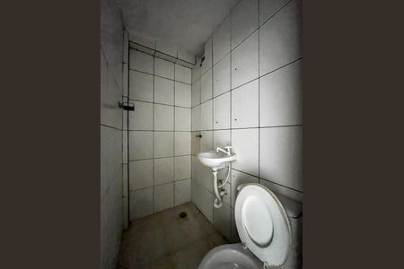 Casa para alugar com 30m², 1 quarto e sem vagaBanheiro
