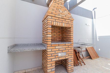 Apartamento à venda com 51m², 2 quartos e 1 vaga Apartamento à venda com 51m², 2 quartos e 1 vagaÁrea comum - Churrasqueira