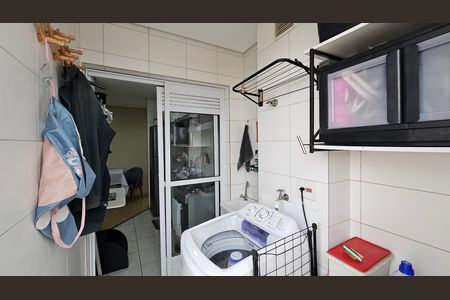 Apartamento à venda com 51m², 2 quartos e 1 vaga Apartamento à venda com 51m², 2 quartos e 1 vagaCozinha e área de serviço