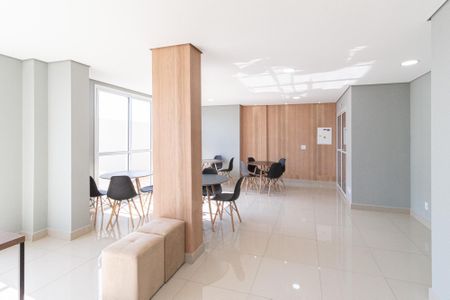 Apartamento à venda com 51m², 2 quartos e 1 vaga Apartamento à venda com 51m², 2 quartos e 1 vagaÁrea comum - Salão de festas