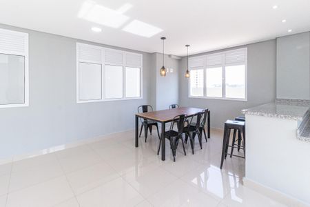 Apartamento à venda com 51m², 2 quartos e 1 vaga Apartamento à venda com 51m², 2 quartos e 1 vagaÁrea comum - Salão de festas