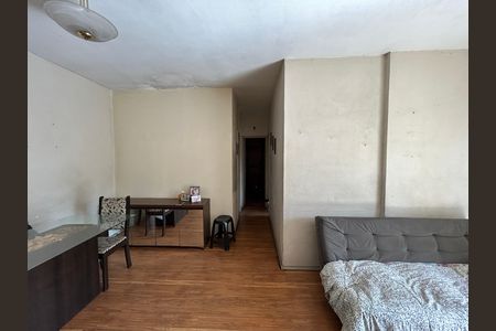 Apartamento à venda com 79m², 2 quartos e 1 vagaCorredor