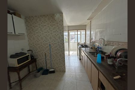 Apartamento à venda com 79m², 2 quartos e 1 vagaCozinha