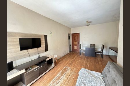 Apartamento à venda com 79m², 2 quartos e 1 vagaSala