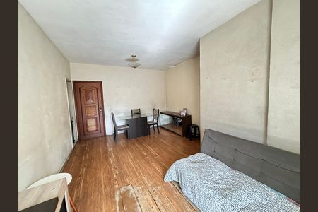 Apartamento à venda com 79m², 2 quartos e 1 vagaSala