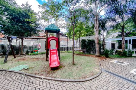 Apartamento à venda com 31m², 3 quartos e sem vaga Apartamento à venda com 31m², 3 quartos e sem vagaÁrea comum - Playground