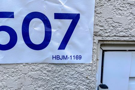 Apartamento à venda com 31m², 3 quartos e sem vaga Apartamento à venda com 31m², 3 quartos e sem vagaHBJM-1169
