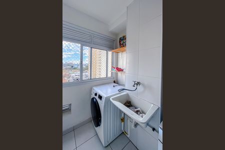 Apartamento à venda com 31m², 3 quartos e sem vaga Apartamento à venda com 31m², 3 quartos e sem vagaCozinha e Área de Serviço