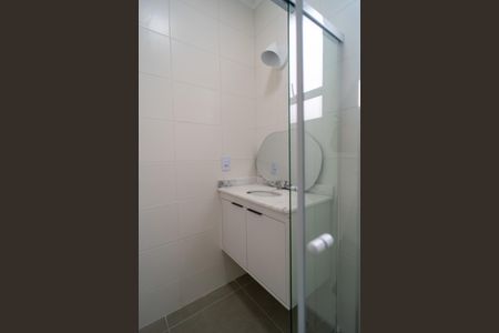 Casa de condomínio para alugar com 70m², 3 quartos e 2 vagas Casa de condomínio para alugar com 70m², 3 quartos e 2 vagasBanheiro