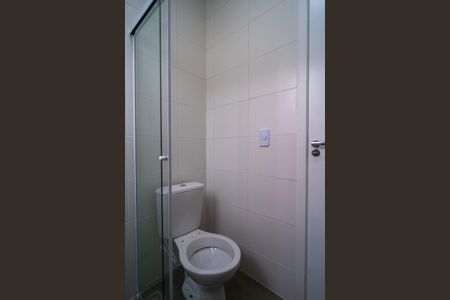 Casa de condomínio para alugar com 70m², 3 quartos e 2 vagas Casa de condomínio para alugar com 70m², 3 quartos e 2 vagasBanheiro