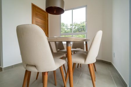 Casa de condomínio para alugar com 70m², 3 quartos e 2 vagas Casa de condomínio para alugar com 70m², 3 quartos e 2 vagasSala de Jantar