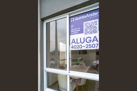 Casa de condomínio para alugar com 70m², 3 quartos e 2 vagas Casa de condomínio para alugar com 70m², 3 quartos e 2 vagasFachada
