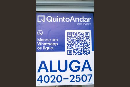 Casa de condomínio para alugar com 70m², 3 quartos e 2 vagas Casa de condomínio para alugar com 70m², 3 quartos e 2 vagasFachada
