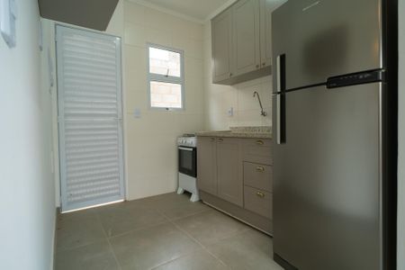 Casa de condomínio para alugar com 70m², 3 quartos e 2 vagas Casa de condomínio para alugar com 70m², 3 quartos e 2 vagasCozinha